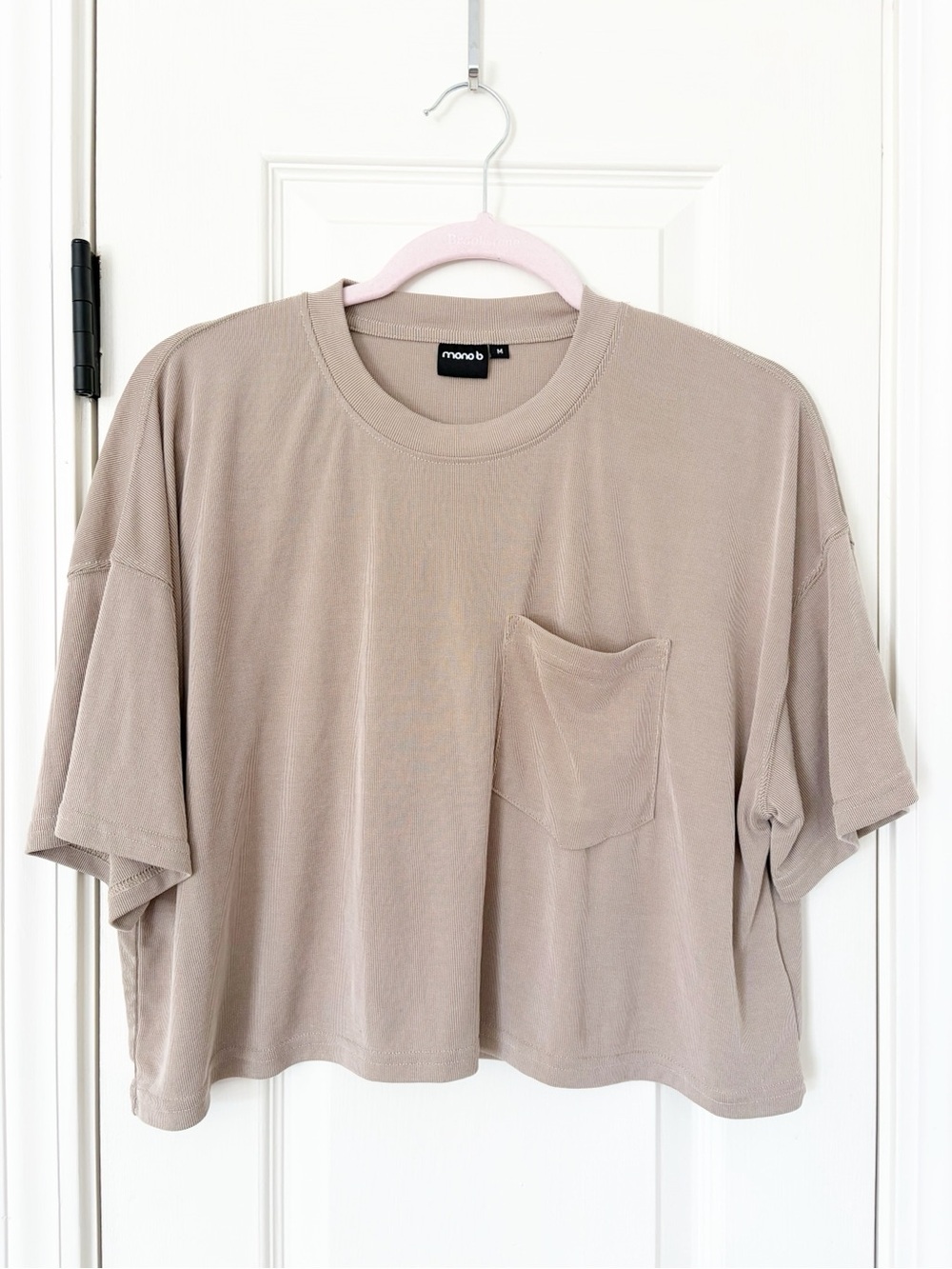 Med • Mono b beige tan Crop Pocket Tee body tee